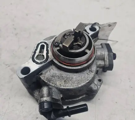 Peugeot 3008 I Vacuum pump 9684786780