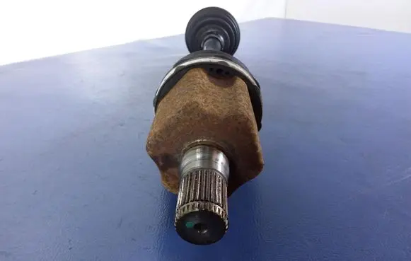 Volvo V60 Front driveshaft 31325108