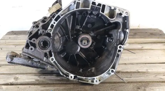 Dacia Dokker Manual 6 speed gearbox TL4366