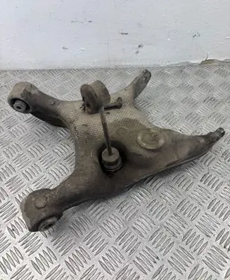BMW 7 E65 E66 Rear upper control arm/wishbone 6753110