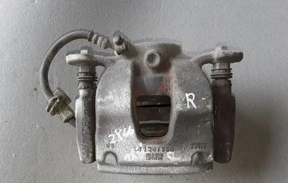 Mini Cooper Countryman F60 Front brake caliper 