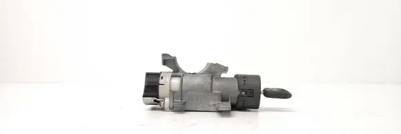 Volvo V70 Ignition lock 8626324 16184