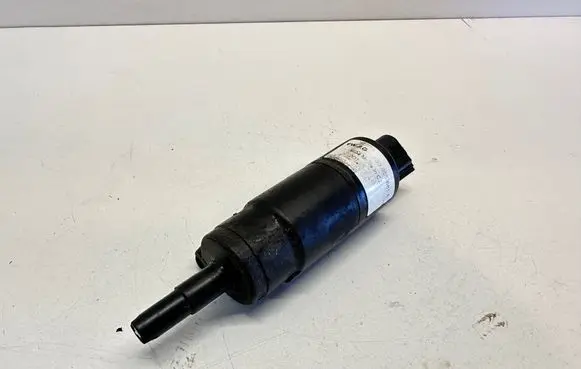 Audi A4 S4 B6 8E 8H Headlight washer pump 3B0955681A