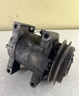 Nissan Almera Tino Air conditioning (A/C) compressor (pump) 92600BN300 EA05045010 09200221103