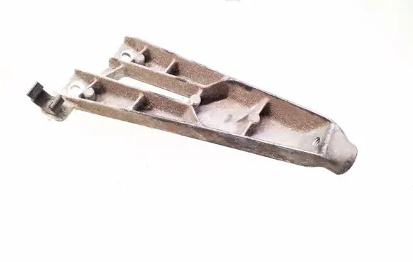 Mercedes-Benz C W203 Engine mounting bracket A1112361395