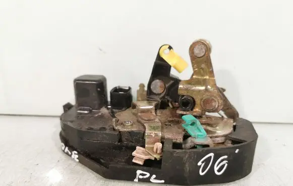 Jeep Grand Cherokee (WK) Front door lock