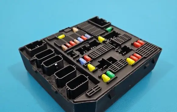 Renault Scenic III - Grand scenic III Central body control module 284B64544R IMPRK1541919