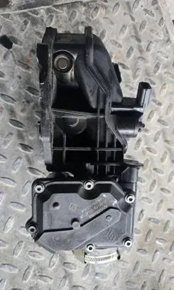 Mercedes-Benz C W205 Throttle valve A2C53350753 H8201061908