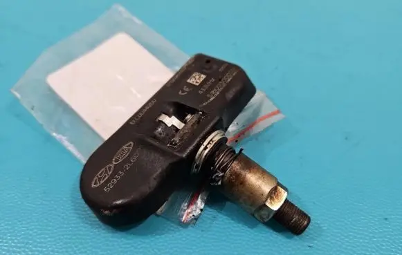 Tire pressure sensor
