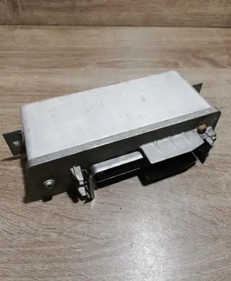 BMW 5 E34 ABS control unit/module 0265100055