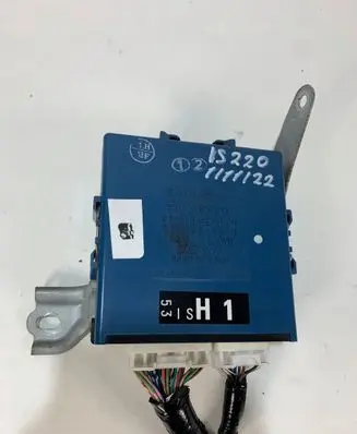 Lexus IS 220D-250-350 Light module LCM 8994053010