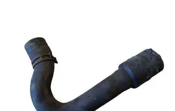 Audi A4 S4 B7 8E 8H Engine coolant pipe/hose 8e0121101aa