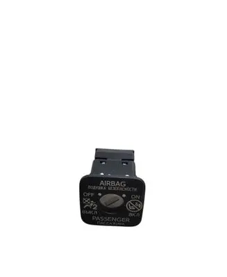 Lexus NX Passenger airbag on/off switch