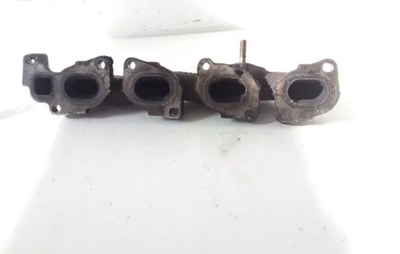 Opel Insignia A Exhaust manifold 426702815