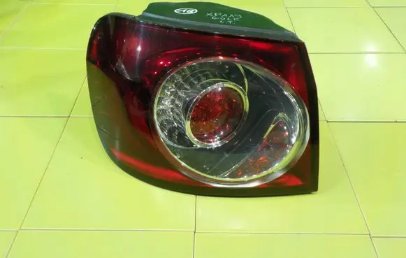 Volkswagen Golf Plus Rear/tail lights 89502446