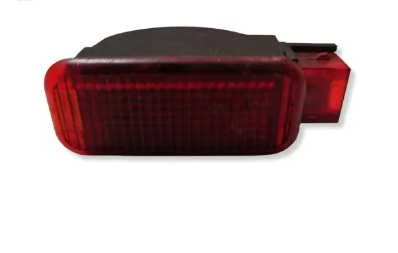 Volkswagen PASSAT B5 Other interior light 3B0947415B PA6GF15