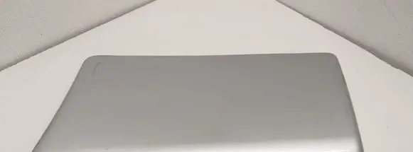 Fender trim (molding)