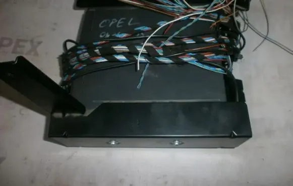 Opel Omega B1 GPS navigation control unit/module 902201581759 22sy581