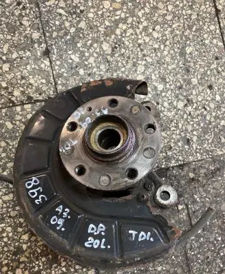 Audi A3 S3 8P Front wheel hub