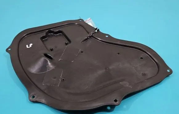 Tesla Model S Center console 1002458-00-H IMPRK1412369