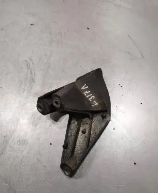Audi A6 S6 C6 4F Engine mounting bracket 4F0199307