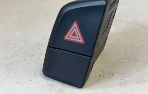 Audi Q5 SQ5 Hazard light switch 8R2941509A