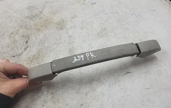 BMW 3 E46 Front interior roof grab handle 8231321