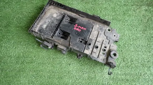 Ford S-MAX Battery box tray 