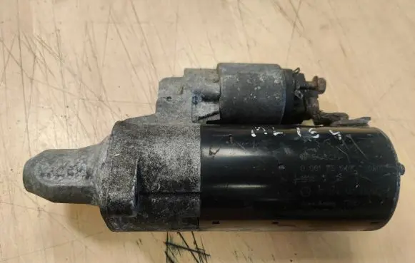 Mercedes-Benz ML W164 Starter motor 0001115049 A0061514101
