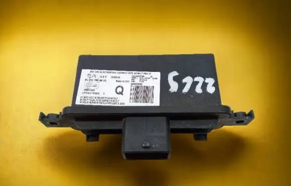 Citroen C5 Light module LCM 9681575580