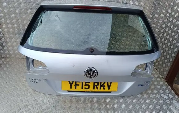 Volkswagen Golf VII Tailgate/trunk/boot lid