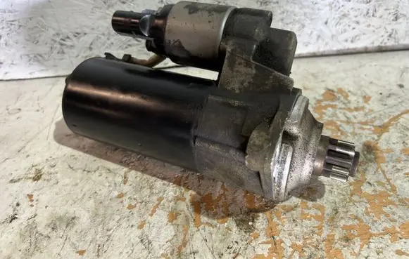 Volkswagen PASSAT B6 Starter motor