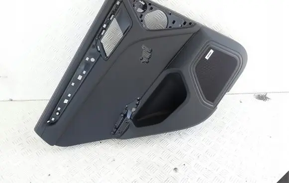 Porsche Macan (95B) Rear door card panel trim 95B867305A