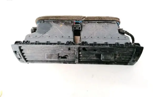 Dash center air vent grill