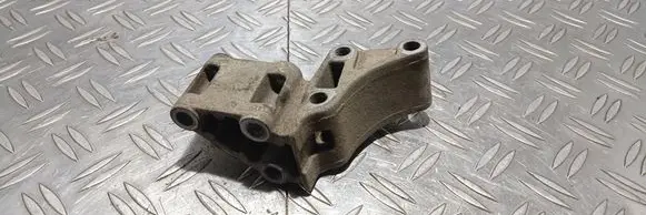 Mercedes-Benz E AMG W211 Engine mount bracket A112223034