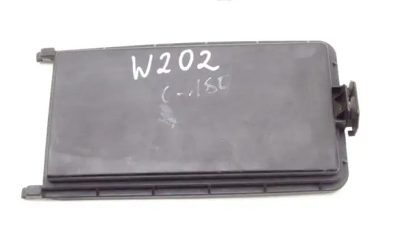 Mercedes-Benz C W202 Fuse box cover 2025453400