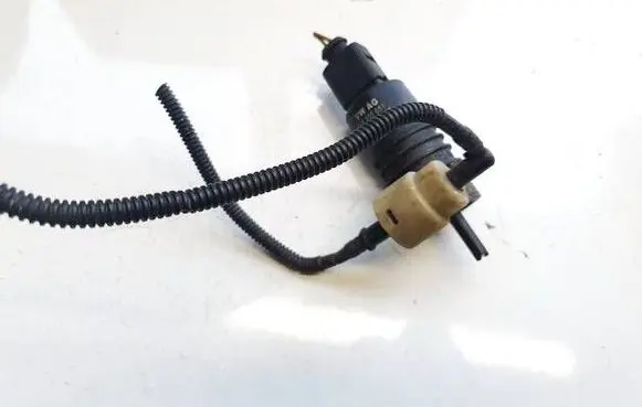Windscreen/windshield washer pump