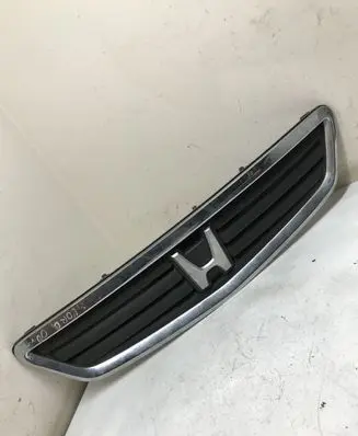 Honda Accord Front bumper upper radiator grill