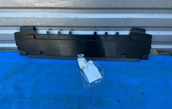 Audi Q3 F3 Front bumper skid plate/under tray 83A807611
