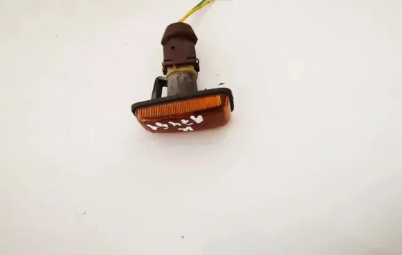 Citroen Xsara Front fender indicator light 0191081 e20191081