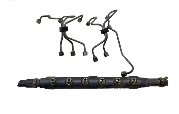 Volvo S60 Fuel main line pipe 8658252 0445215010