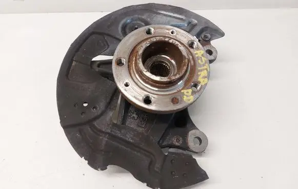 Opel Astra L Front wheel hub