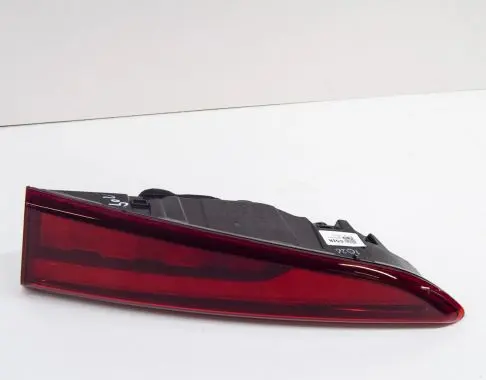 Hyundai Kona I Tailgate rear/tail lights 92404J9600