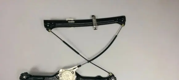 BMW X5 E70 Front door electric window regulator 7166379