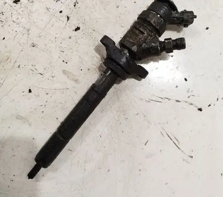 Ford Focus Fuel injector 0445110353