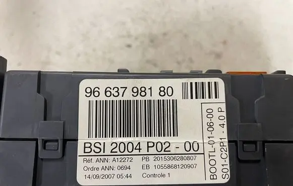Peugeot 308 Comfort/convenience module 9663798180 2015306280807 1055868120907