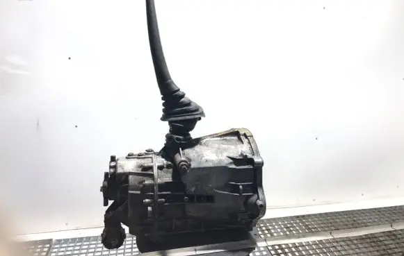 Volkswagen II LT Manual 5 speed gearbox G28-5R