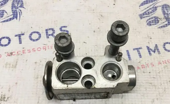 BMW X1 E84 Air conditioning (A/C) expansion valve 64119226078