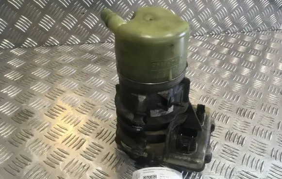 Power steering pump
