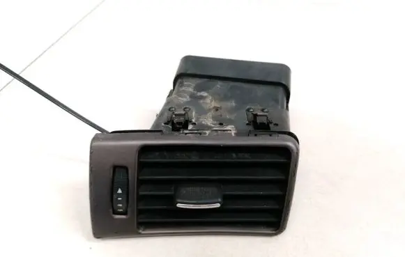 Audi A6 S6 C5 4B Dash center air vent grill 4B1820901